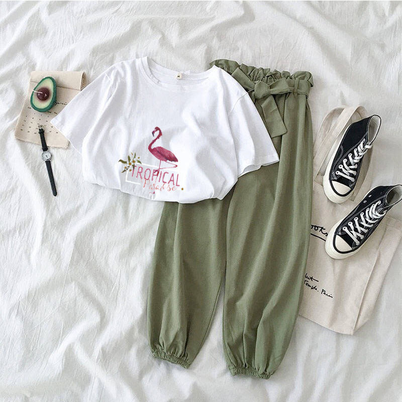 白衣+綠褲