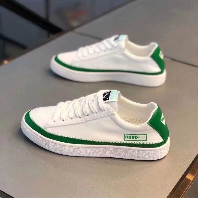 白綠色