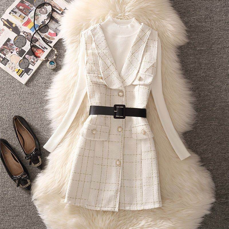 白色針織+白色洋裝